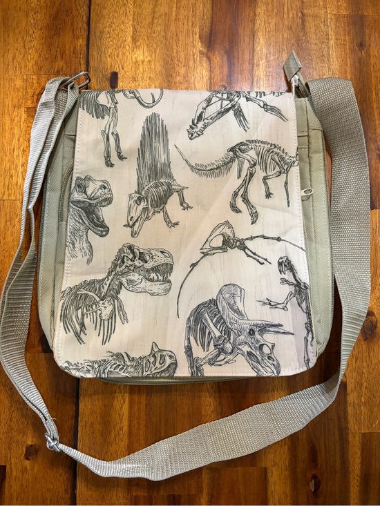 Boutique Handbags - NEW Paleontology Dinosaur Skeleton Canvas Messenger Bag &Matching Fossil Lanyard
